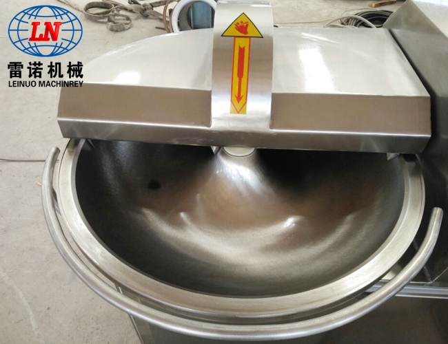 客戶定制的斬拌機(jī)即將發(fā)貨